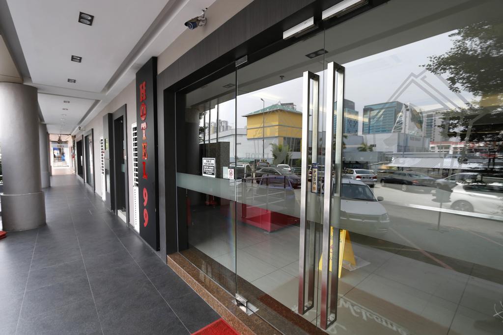 Hotel 99 Bandar Puteri Puchong Exterior foto