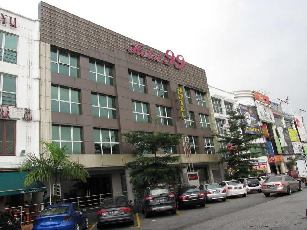 Hotel 99 Bandar Puteri Puchong Exterior foto